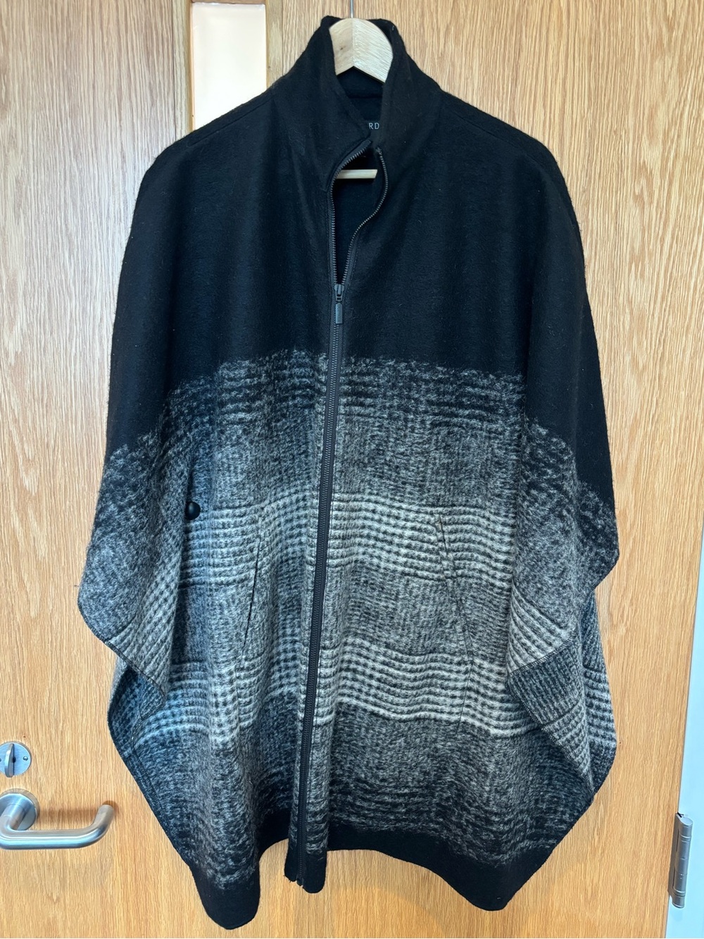 Bernardo Gray and Black Zip Wool Poncho size S/M